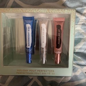 lip gloss